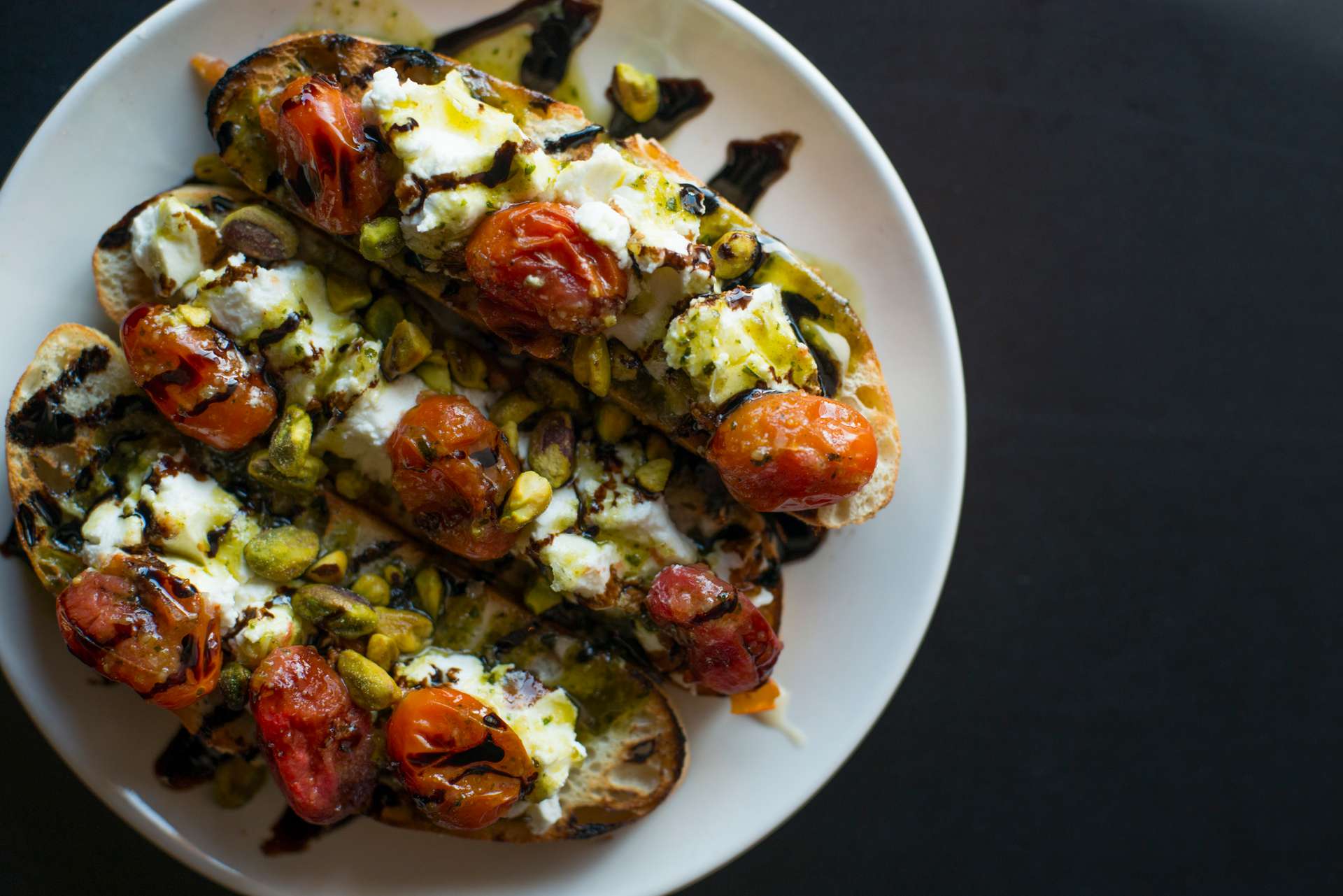 goat-cheese-bruschetta